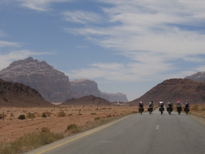 Jordania en Bici - por la carretera